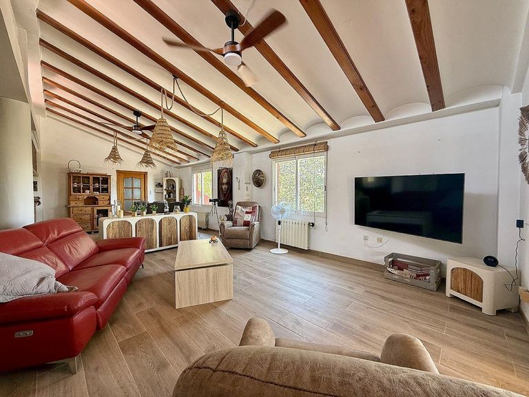 Property thumbnail 18