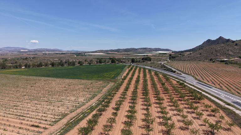 Property thumbnail 1