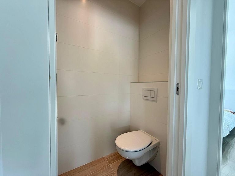 Property thumbnail 32