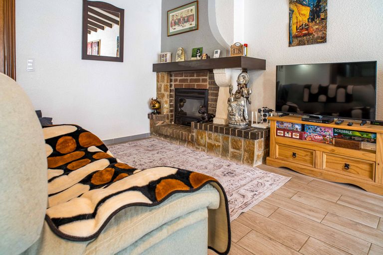 Property thumbnail 10