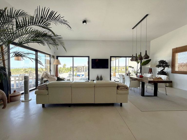 Property thumbnail 18