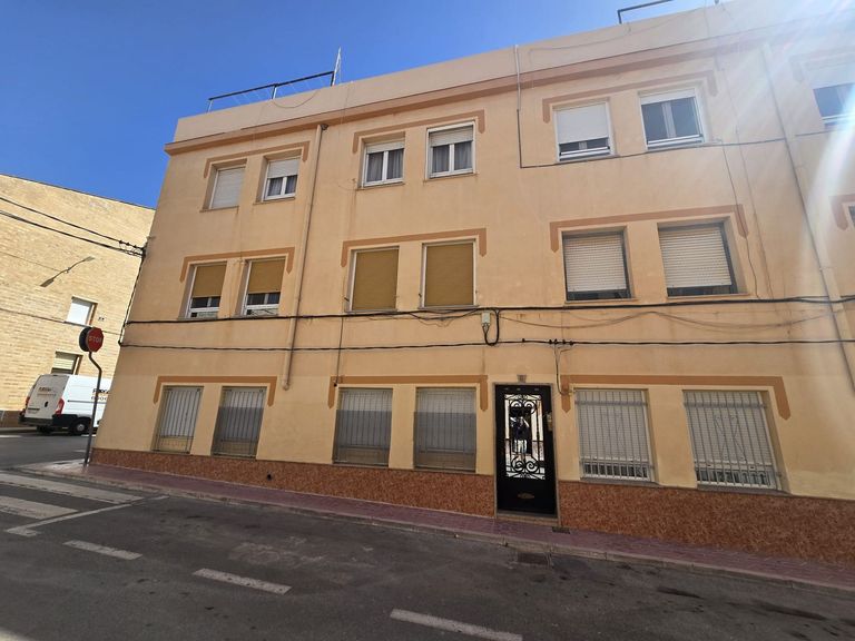Property thumbnail 1