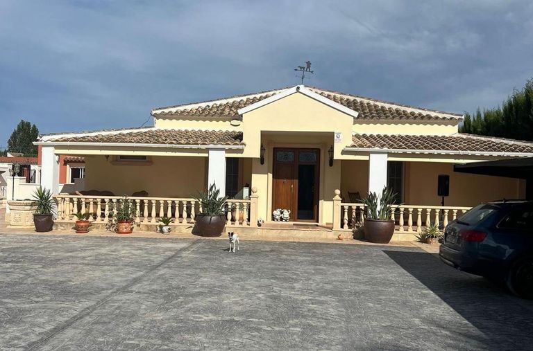 6 bedroom Detached Villa in Heredades, Costa Blanca - Property IV13894