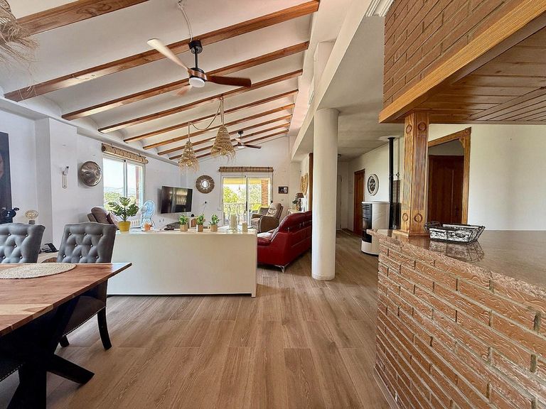 Property thumbnail 45
