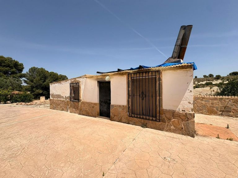 Property thumbnail 40