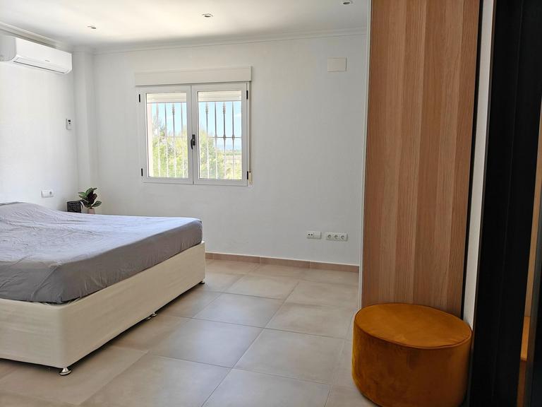 Property thumbnail 28