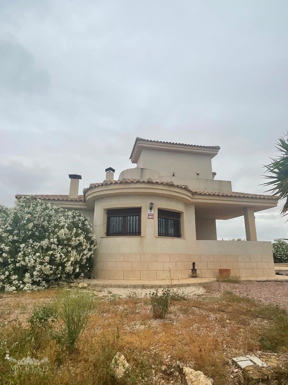 Property thumbnail 2