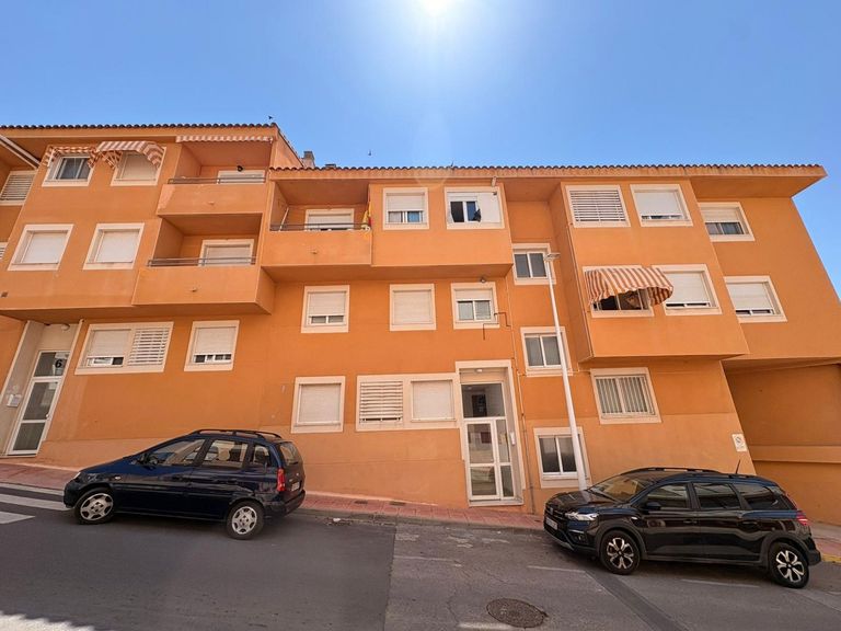 Property thumbnail 1