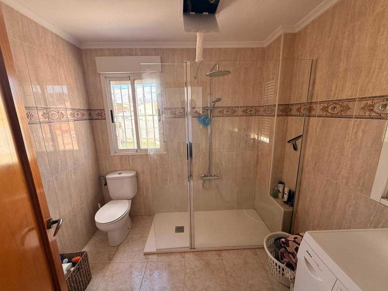 Property thumbnail 10