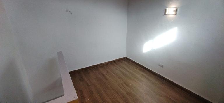 Property thumbnail 11