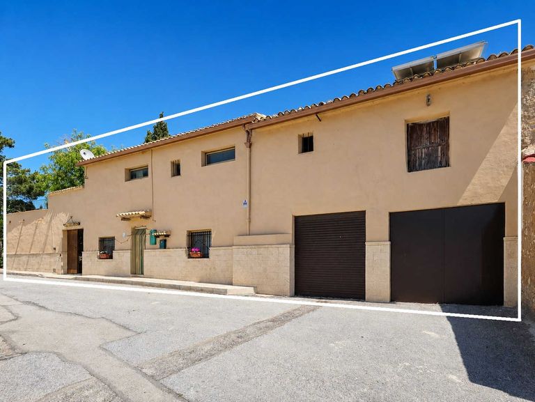 Property thumbnail 2