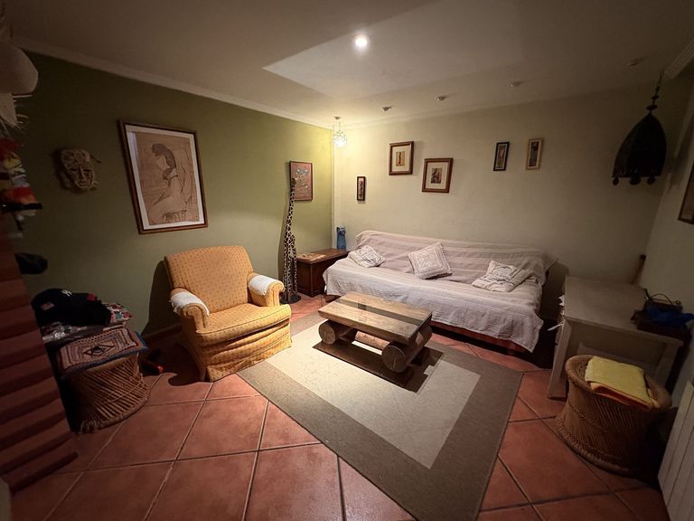 Property thumbnail 35