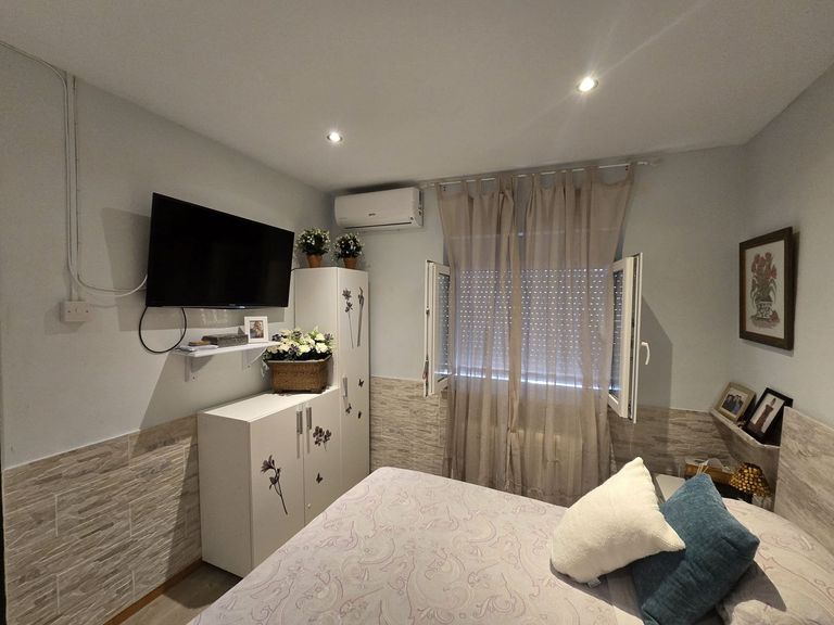 Property thumbnail 11