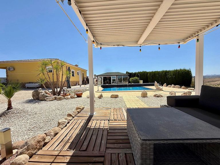 3 bedroom Detached Villa in Torre Del Rico, Costa Blanca - Property IV9084