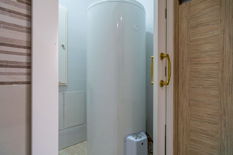 Property thumbnail 12