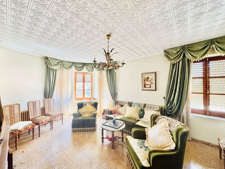Property thumbnail 10