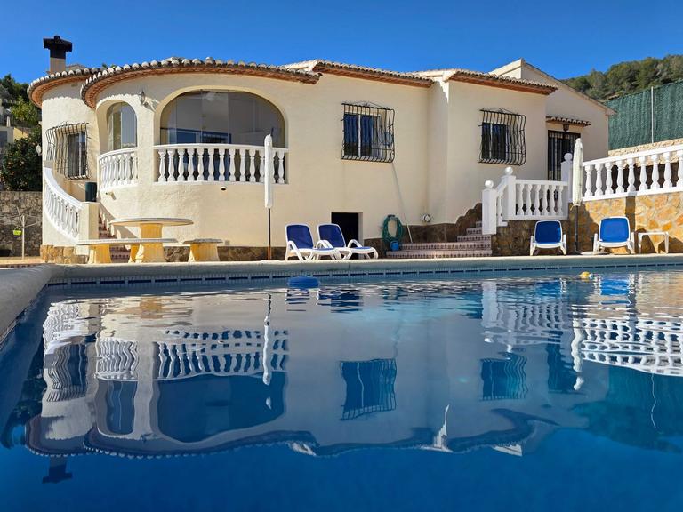 3 bedroom Detached villa in Alcalali, Costa Blanca - Property IV614