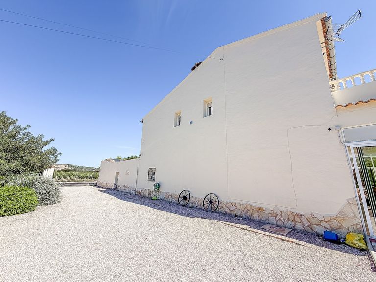 Property thumbnail 19