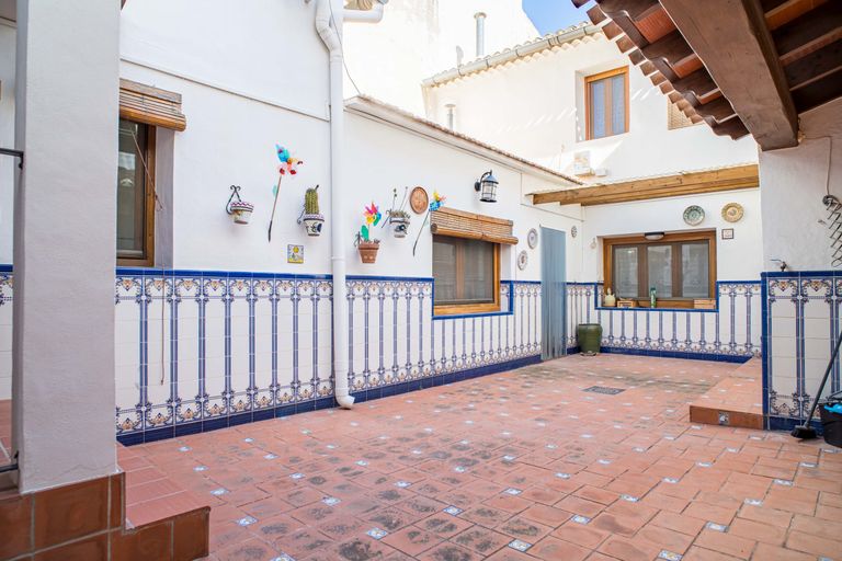 Property thumbnail 23