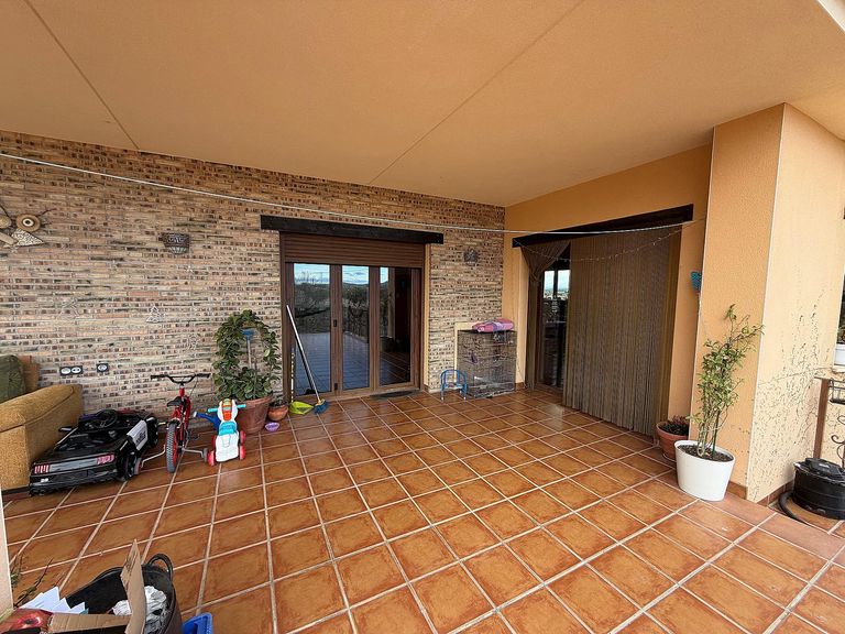 Property thumbnail 5