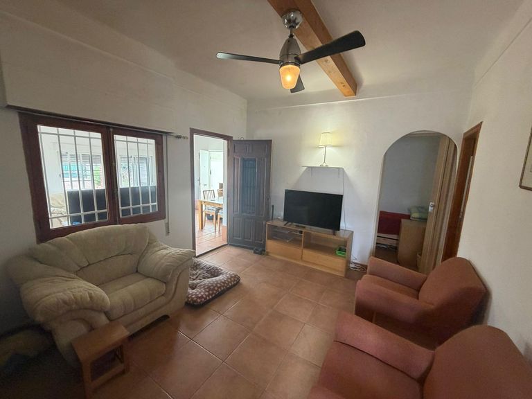 Property thumbnail 11