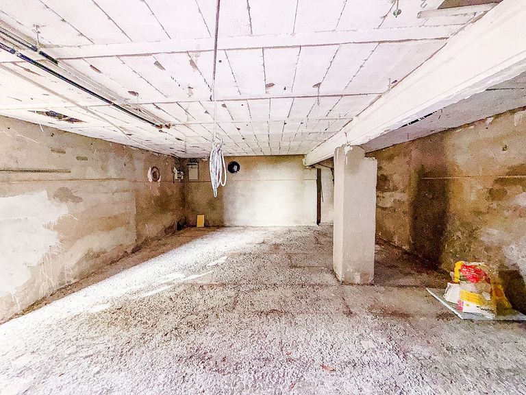 Property thumbnail 43