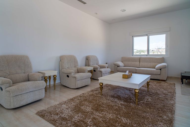 Property thumbnail 7