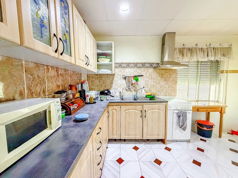 Property thumbnail 14