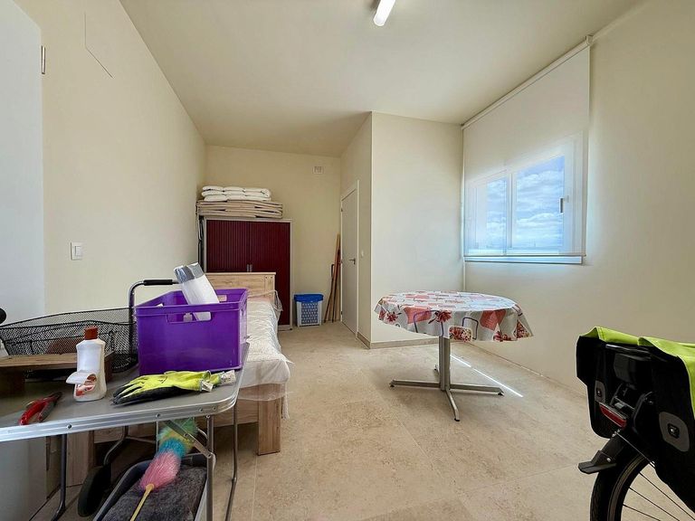 Property thumbnail 36