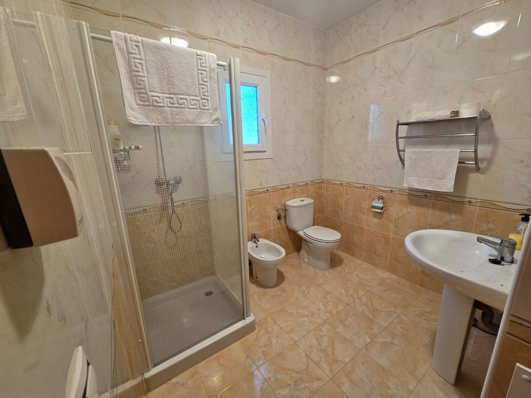 Property thumbnail 26