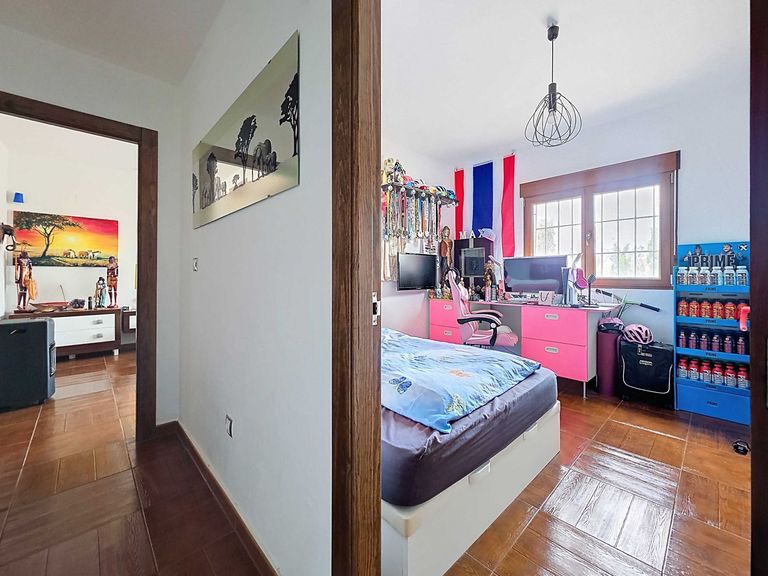 Property thumbnail 7