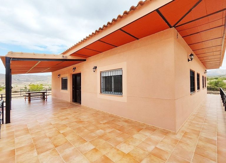 Property thumbnail 8