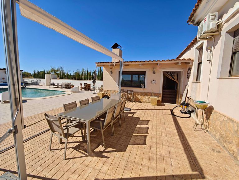 Property thumbnail 36
