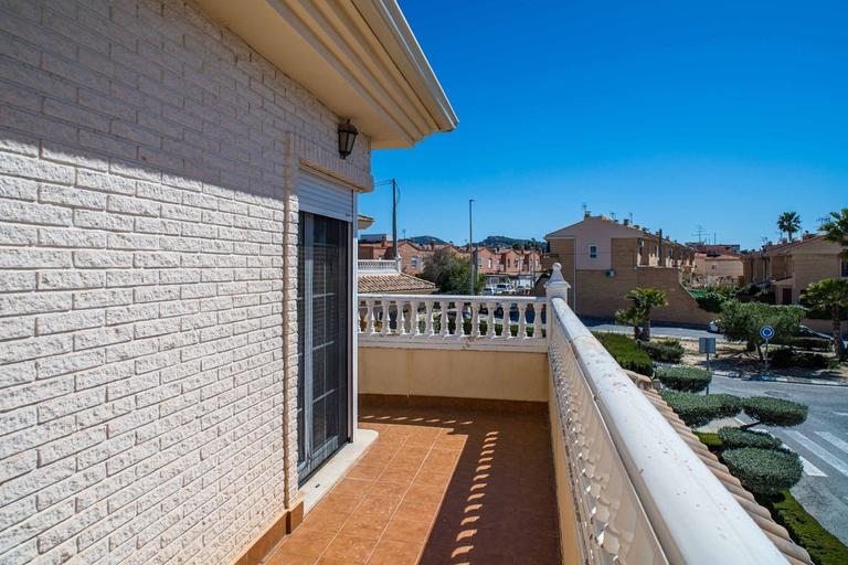 Property thumbnail 37