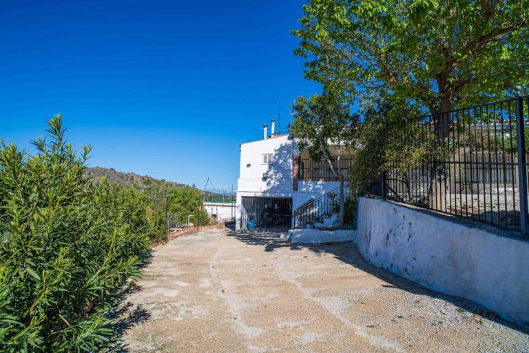 Property thumbnail 42