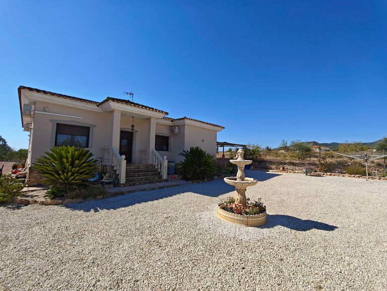 Property thumbnail 6