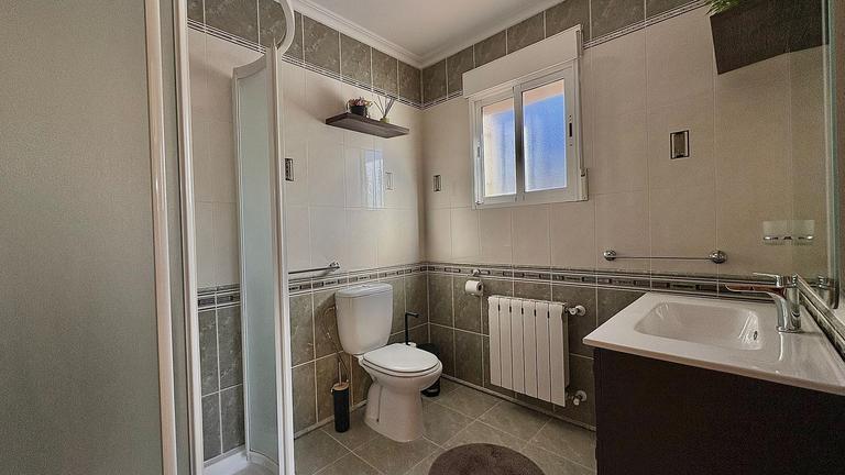 Property thumbnail 45