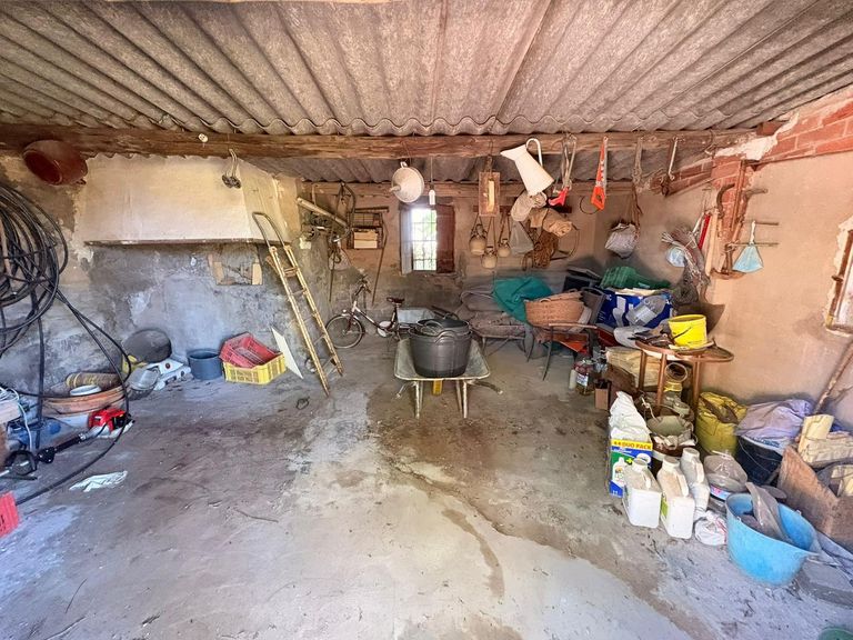 Property thumbnail 32