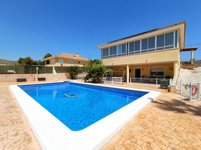 Property thumbnail 30