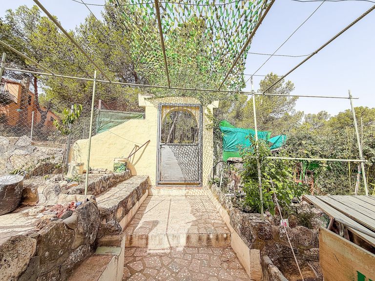 Property thumbnail 9