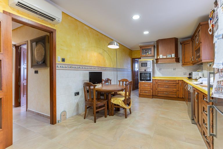 Property thumbnail 15