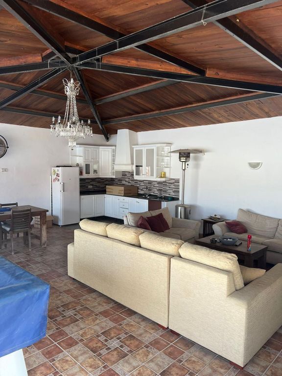 Property thumbnail 26