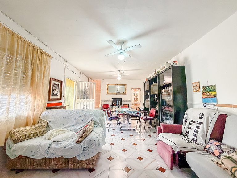 Property thumbnail 9