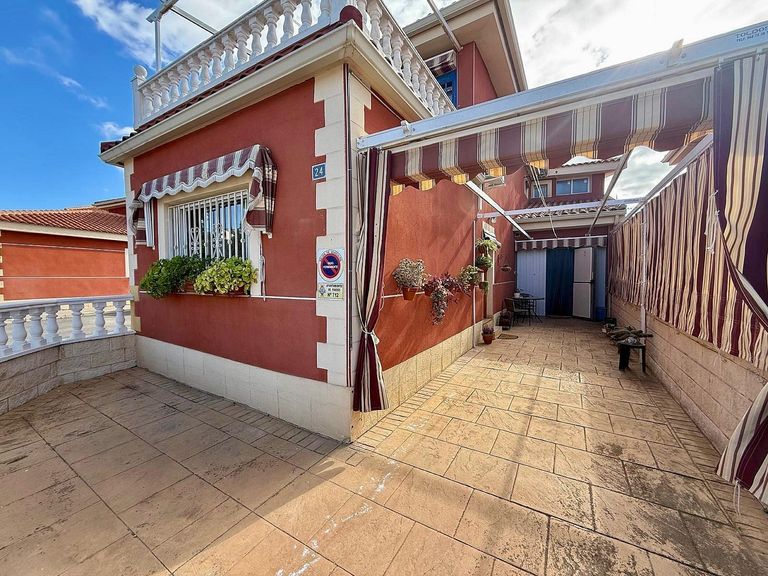 Property thumbnail 22