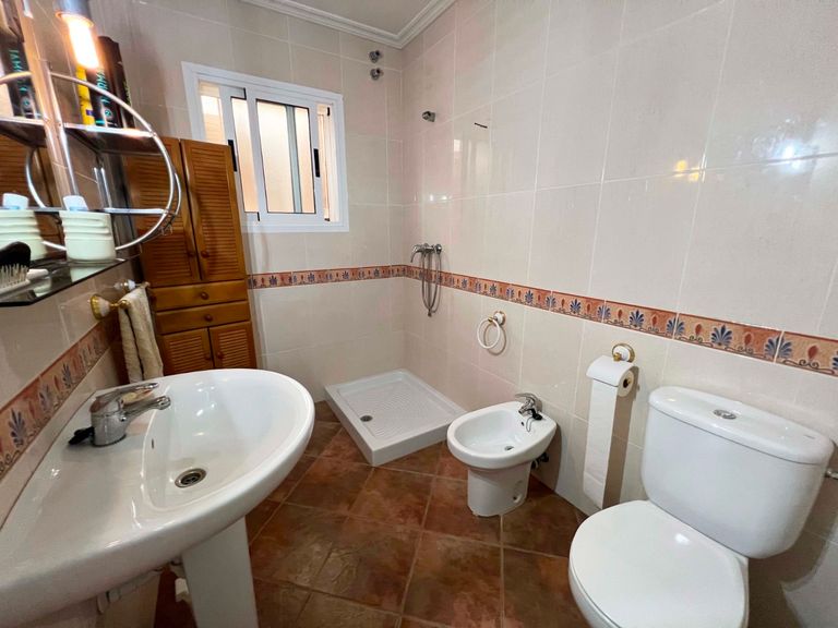 Property thumbnail 23