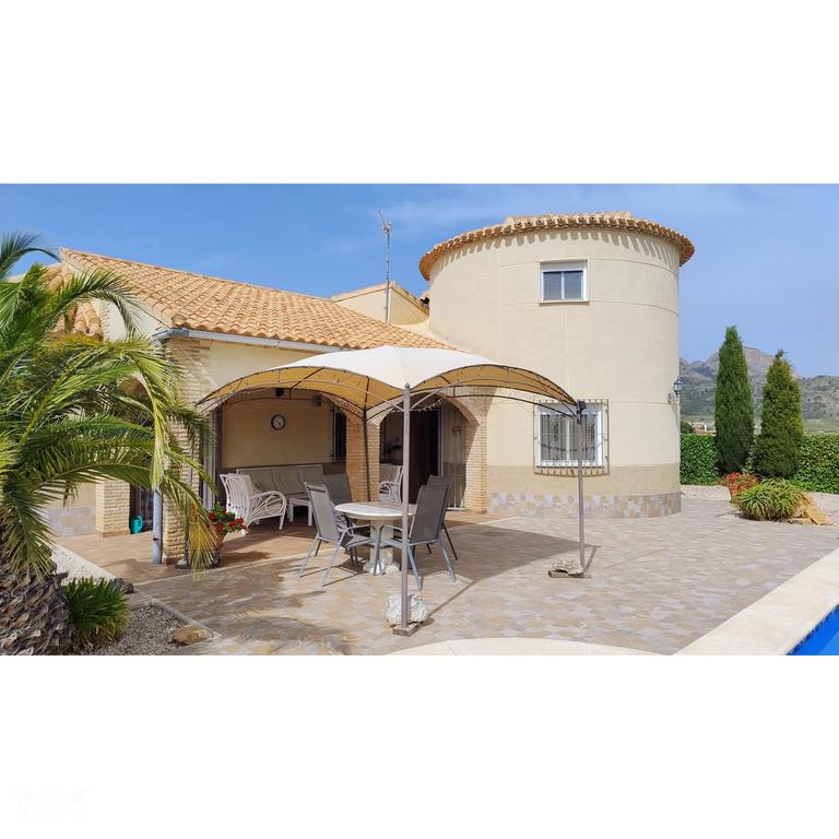Property thumbnail 1