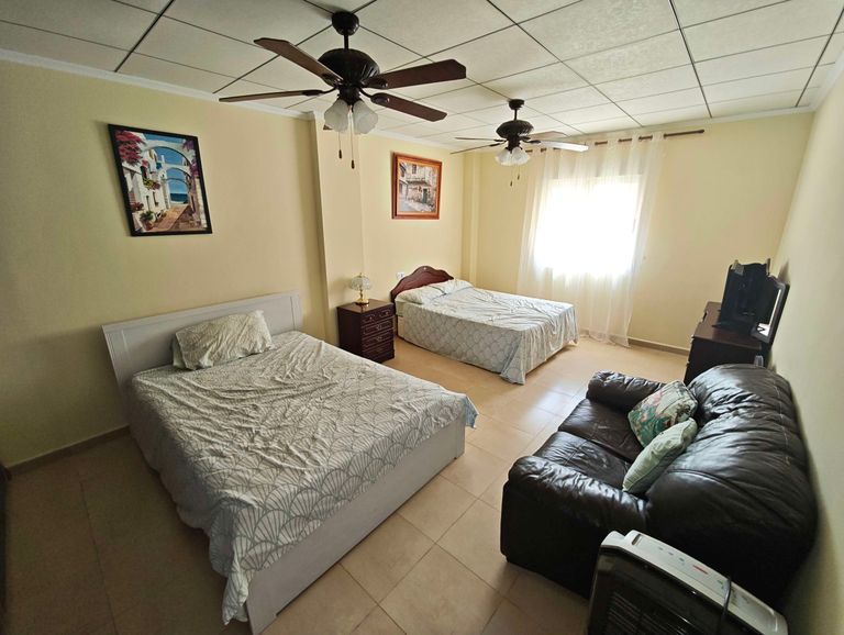 Property thumbnail 38