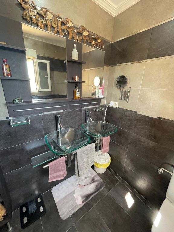 Property thumbnail 37