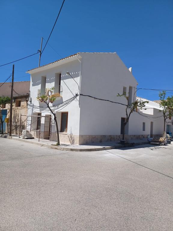 4 bedroom Finca / Rural house in Pinoso, Costa Blanca - Property IV3136
