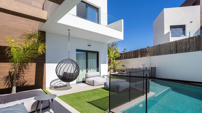 Property thumbnail 34